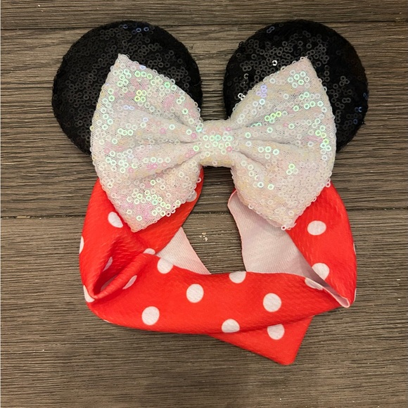 ๐ Infant Minnie Mouse Ears - Picture 1 of 3